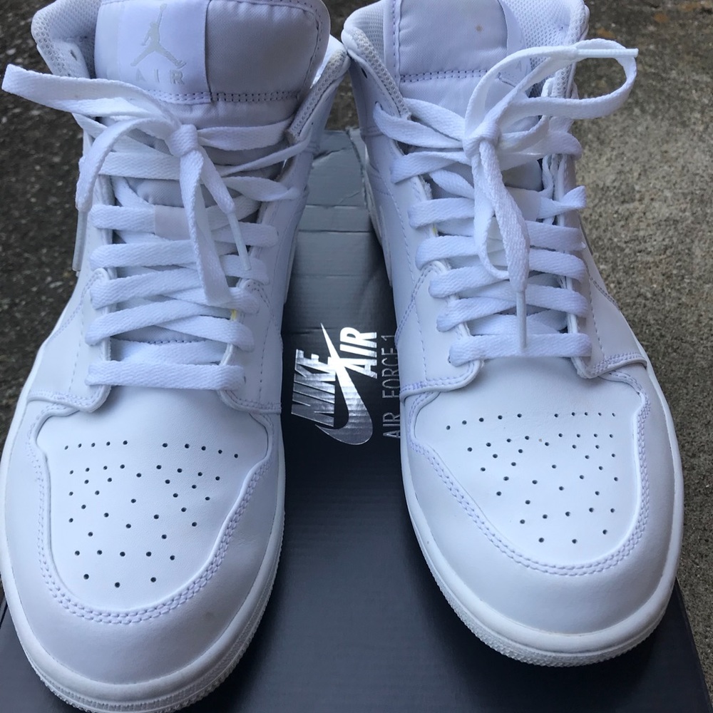 Men’s Air Jordan One